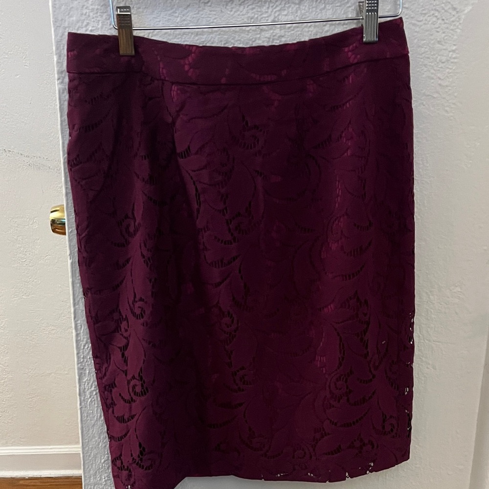CAbi Deep Burgundy Pencil Skirt size 6